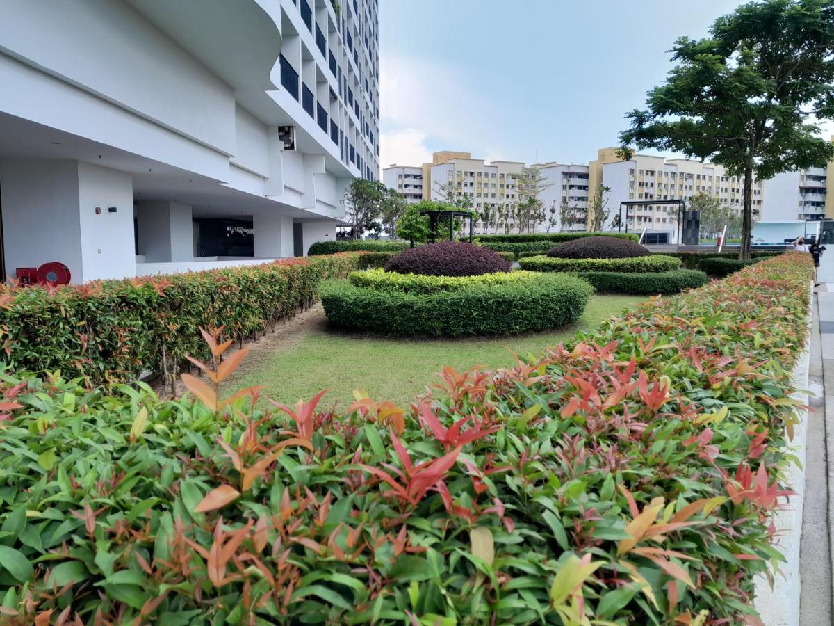 The Landmark Comfort Relax Spacious Sea View By Iz Tanjung Tokong Buitenkant foto