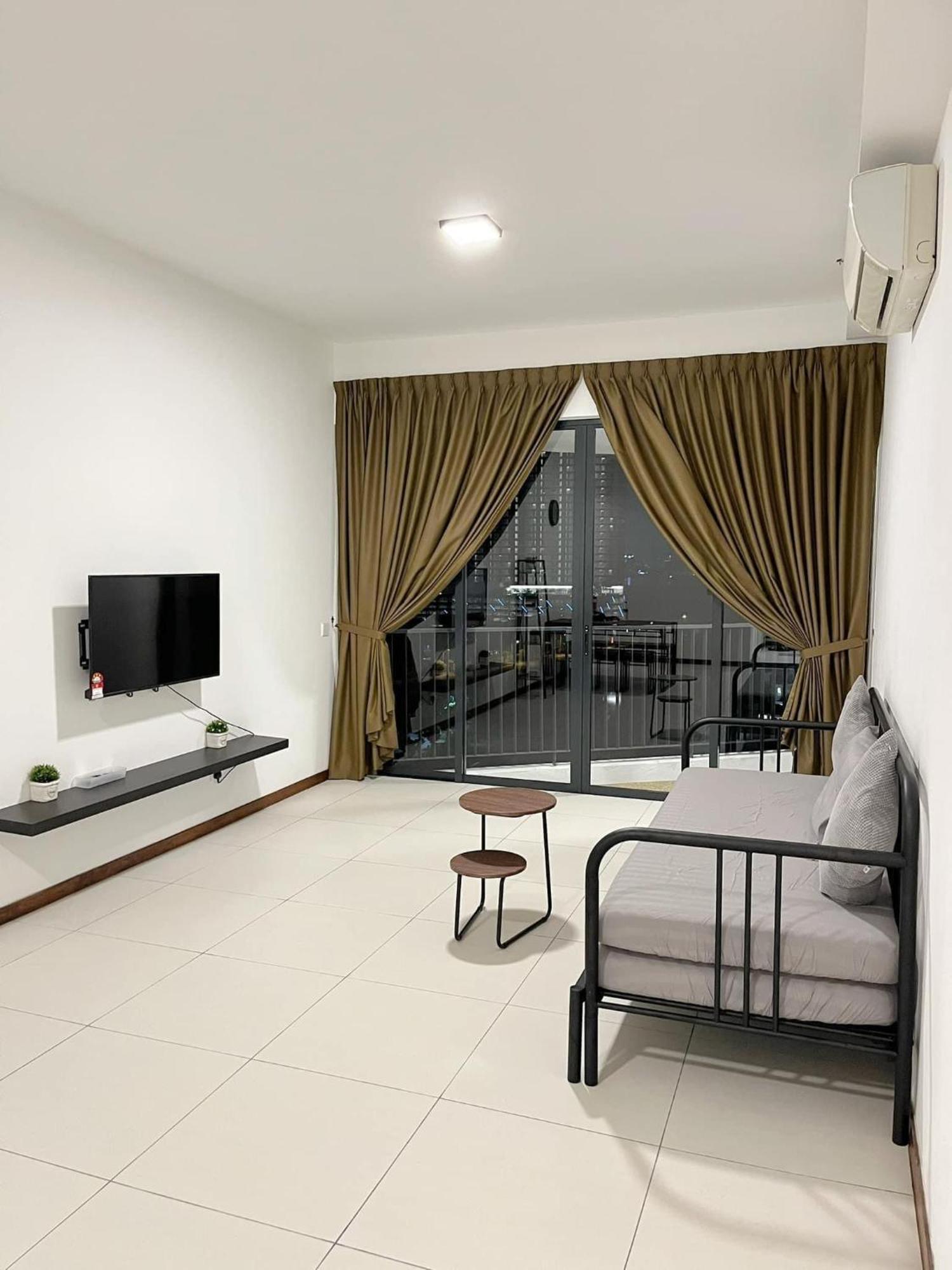 The Landmark Comfort Relax Spacious Sea View By Iz Tanjung Tokong Buitenkant foto