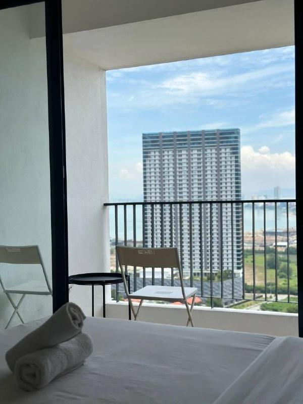 The Landmark Comfort Relax Spacious Sea View By Iz Tanjung Tokong Buitenkant foto