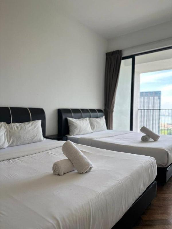 The Landmark Comfort Relax Spacious Sea View By Iz Tanjung Tokong Buitenkant foto