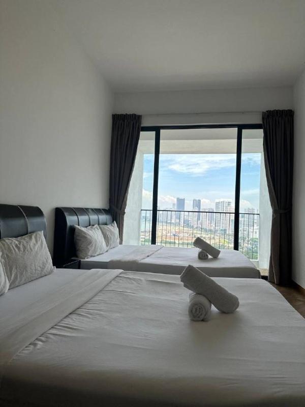 The Landmark Comfort Relax Spacious Sea View By Iz Tanjung Tokong Buitenkant foto